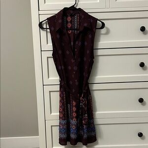 Sleeveless Burgundy Patterned Dress (size small)